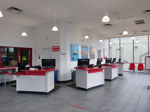 Tire Shop «Discount Tire Store - Round Rock, TX», reviews and photos, 3115 S Interstate 35, Round Rock, TX 78664, USA