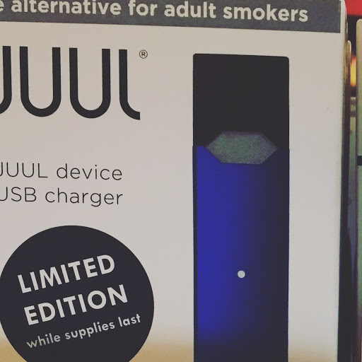 Body Piercing Shop «Vibes Smoke Shop & Piercing», reviews and photos, 1222 El Camino Real, Redwood City, CA 94061, USA