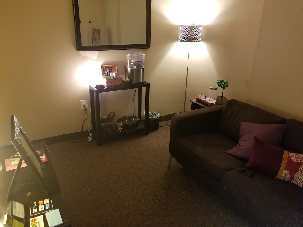 Mimi Castillo, LMT 21093