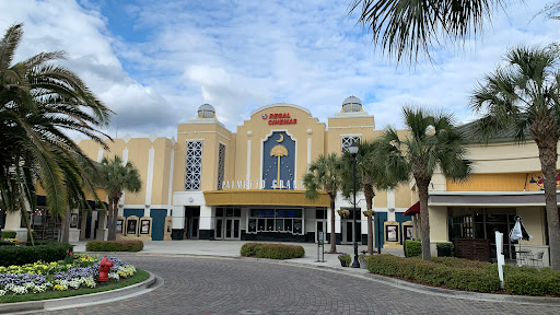 Shopping Mall «Mount Pleasant Towne Centre», reviews and photos, 1218 Belk Dr, Mt Pleasant, SC 29464, USA