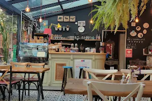 Sera House Cafe image