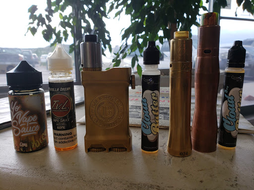 Electronics Store «VAPEz Castle Rock», reviews and photos, 324 E Miller Ct, Castle Rock, CO 80104, USA