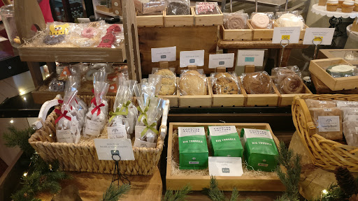 Bakery «Cream & Flutter», reviews and photos, 114 N Walnut St, Champaign, IL 61820, USA