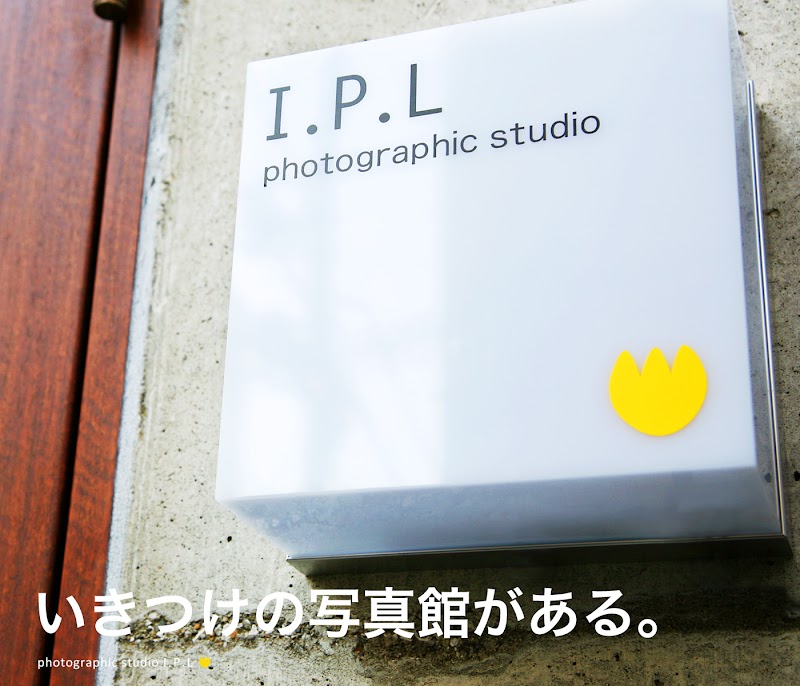 photographic studio I.P.L