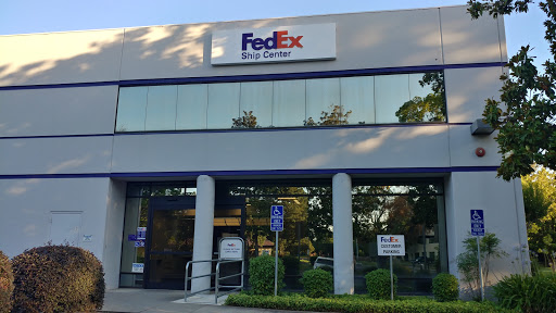 Shipping and Mailing Service «FedEx Ship Center», reviews and photos, 11140 Sun Center Dr, Rancho Cordova, CA 95670, USA