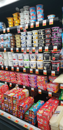 Grocery Store «Superior Grocers», reviews and photos, 12721 Valley View Ave, La Mirada, CA 90638, USA