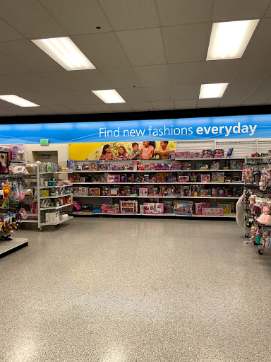 Clothing Store «Ross Dress for Less», reviews and photos, 6507 Fallbrook Ave, West Hills, CA 91307, USA