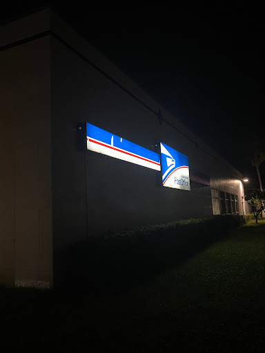 Post Office «United States Postal Service», reviews and photos, 1870 N Corporate Lakes Blvd, Weston, FL 33326, USA