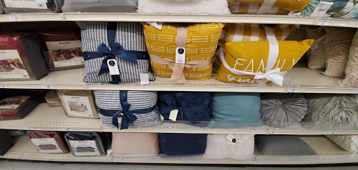 Discount Store «Big Lots», reviews and photos, 50700 Gratiot Ave, Chesterfield, MI 48051, USA