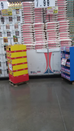 Grocery Store «Superior Grocers», reviews and photos, 9801 Laurel Canyon Blvd, Pacoima, CA 91331, USA