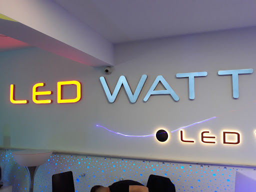 LED WATT GmbH & Co. KG