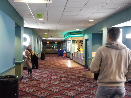 Movie Theater «College Point Multiplex Cinemas», reviews and photos, 2855 Ulmer St, Flushing, NY 11354, USA