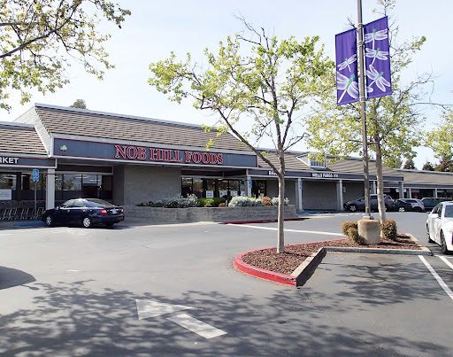 Grocery Store «Nob Hill Foods», reviews and photos, 520 Center Ave, Martinez, CA 94553, USA