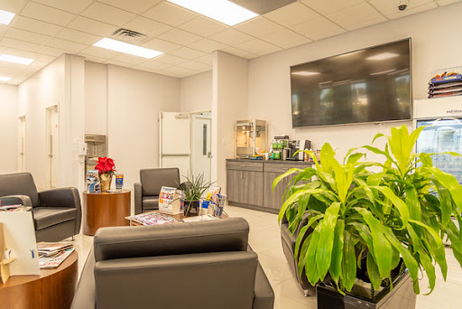 Ford Dealer «Kelly Ford», reviews and photos, 776 Magnolia Ave, Melbourne, FL 32935, USA