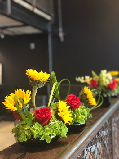 Florist «Tuscaloosa Flower Shoppe», reviews and photos, 2208 University Blvd, Tuscaloosa, AL 35401, USA