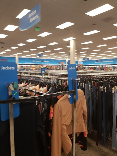 Clothing Store «Ross Dress for Less», reviews and photos, 9727 Laurel Canyon Blvd, Arleta, CA 91331, USA