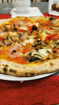 Pizza du Pizzeria Il Vesuvio à Gex - n°12