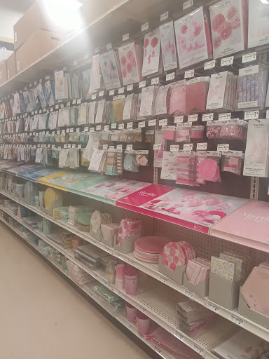 Craft Store «Michaels», reviews and photos, 180 S Mannheim Rd, Hillside, IL 60162, USA