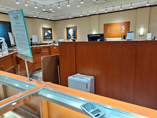 Jewelry Store «Zales - The Diamond Store», reviews and photos, 2300 Lincoln Hwy, Langhorne, PA 19047, USA