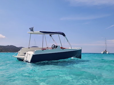 E-Sole Boat à Saint-Florent