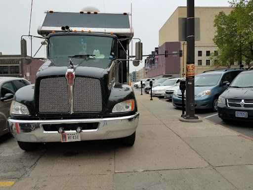 Bar «Bourbon Saloon», reviews and photos, 311 S 15th St, Omaha, NE 68102, USA