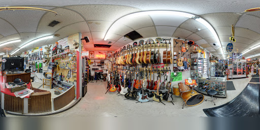 Pawn Shop «E-Z Money Pawn & Jewelry», reviews and photos, 1175 Clay St, Bowling Green, KY 42101, USA