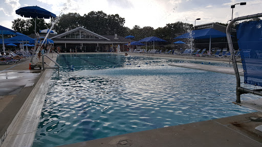 Hamilton Lakes Swim and Tennis Club