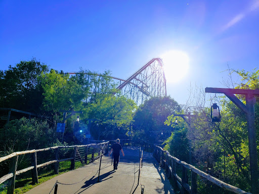 Roller Coaster «Titan», reviews and photos, 2201 E Road to Six Flags St, Arlington, TX 76011, USA