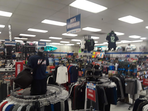 Sporting Goods Store «Big 5 Sporting Goods», reviews and photos, 11975 SW Canyon Rd, Beaverton, OR 97005, USA