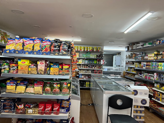Reviews of Hut Bazar in Edinburgh - Supermarket