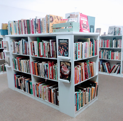 Used Book Store «Winston Smith Books», reviews and photos, 933 Lincoln Way, Auburn, CA 95603, USA