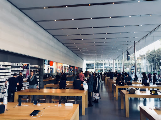 Computer Store «Apple Pioneer Place», reviews and photos, 450 SW Yamhill St, Portland, OR 97204, USA