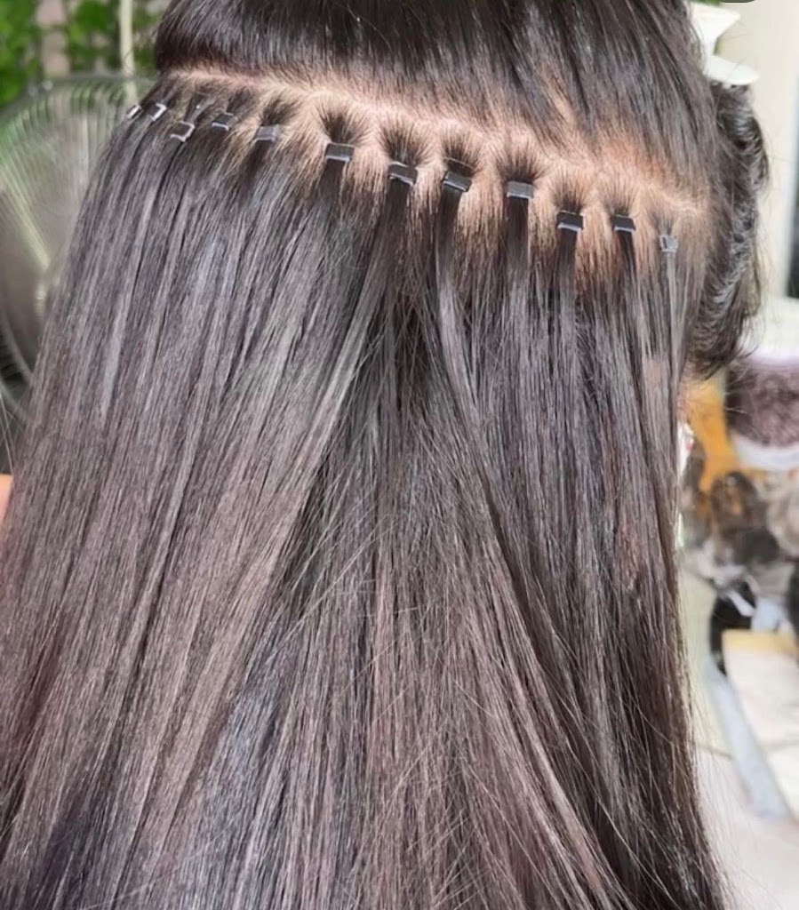 Glow beauty unisex salon 01104