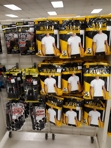 Department Store «Marshalls», reviews and photos, 11239 Ventura Blvd, Studio City, CA 91604, USA