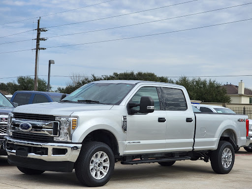 Used Car Dealer «Auto Plaza Inc», reviews and photos, 8730 Richmond Ave, Houston, TX 77063, USA