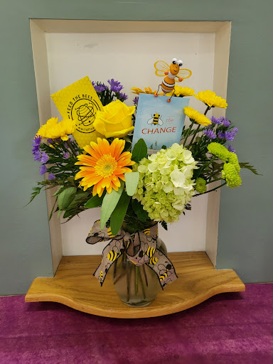 Florist «Greenes Flower Shoppe - A local florist in Cincinnati OH», reviews and photos, 5230 Montgomery Rd, Cincinnati, OH 45212, USA