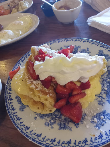 American Restaurant «Cracker Barrel Old Country Store», reviews and photos, 1215 E Lancaster Ave, Downingtown, PA 19335, USA