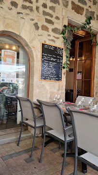 Atmosphère du Restaurant français Comme A la Maison à Le Puy-en-Velay - n°10