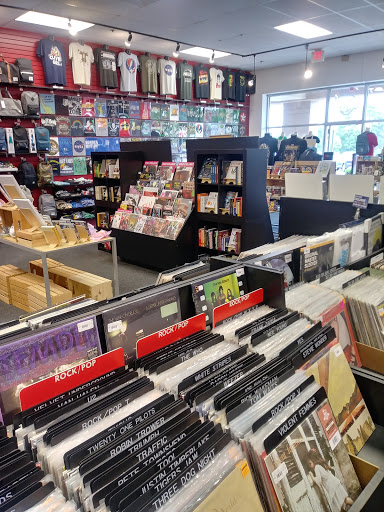 Comic Book Store «Newbury Comics», reviews and photos, 253 Hartford Ave, Bellingham, MA 02019, USA