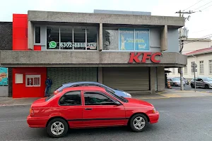 KFC Cartago Centro image