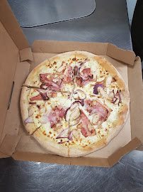 Plats et boissons du Pizzeria Domino's Pizza Vierzon - n°7