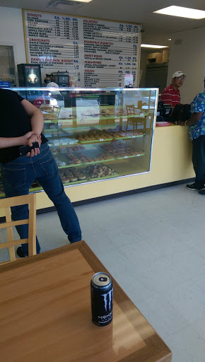 Donut Shop «Dawn Donuts», reviews and photos, 3933 Broadway St, Houston, TX 77087, USA