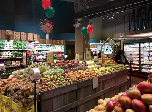 Supermarket «Foodcellar & Co.», reviews and photos, 43-18 Crescent St, Long Island City, NY 11101, USA