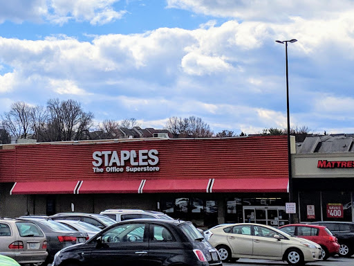 Office Supply Store «Staples», reviews and photos, 8387B Leesburg Pike, Vienna, VA 22182, USA