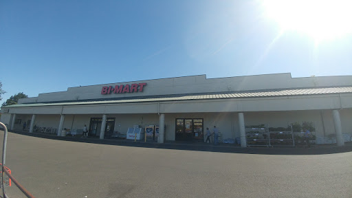 Department Store «Bi-Mart», reviews and photos, 1680 W 18th Ave, Eugene, OR 97402, USA