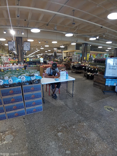 Grocery Store «Whole Foods Market», reviews and photos, 300 N Broad St, New Orleans, LA 70119, USA