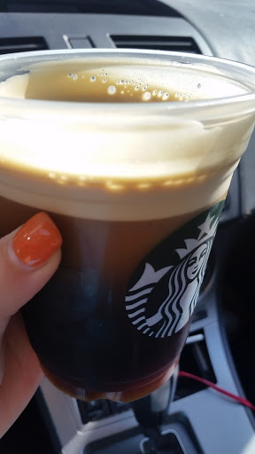 Coffee Shop «Starbucks», reviews and photos, 820 Woodside Rd, Redwood City, CA 94061, USA