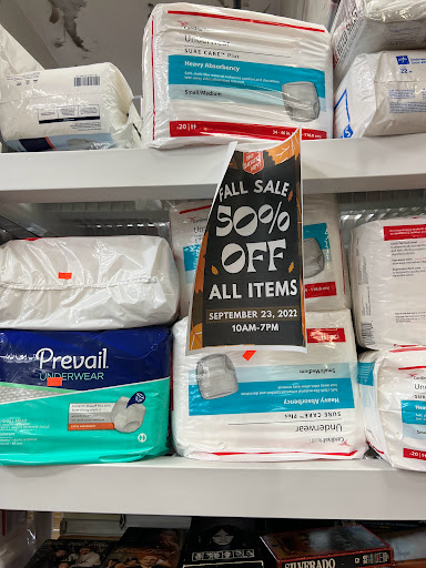 Thrift Store «The Salvation Army», reviews and photos