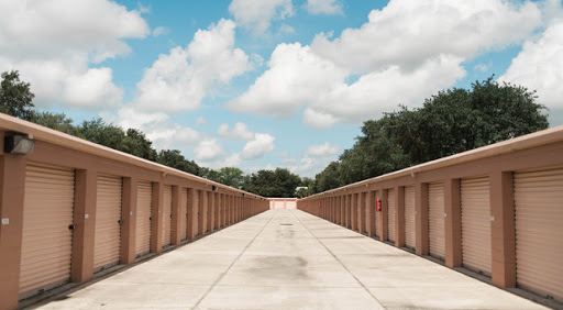 Self-Storage Facility «My Neighborhood Storage Center», reviews and photos, 300 W Oak Ridge Rd, Pine Castle, FL 32809, USA