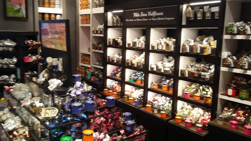 Beauty Supply Store «Bath & Body Works», reviews and photos, 34986 Midway Outlet Dr, Rehoboth Beach, DE 19971, USA